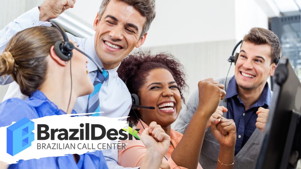 A BrazilDesk's Banner With Happy Customer Agents